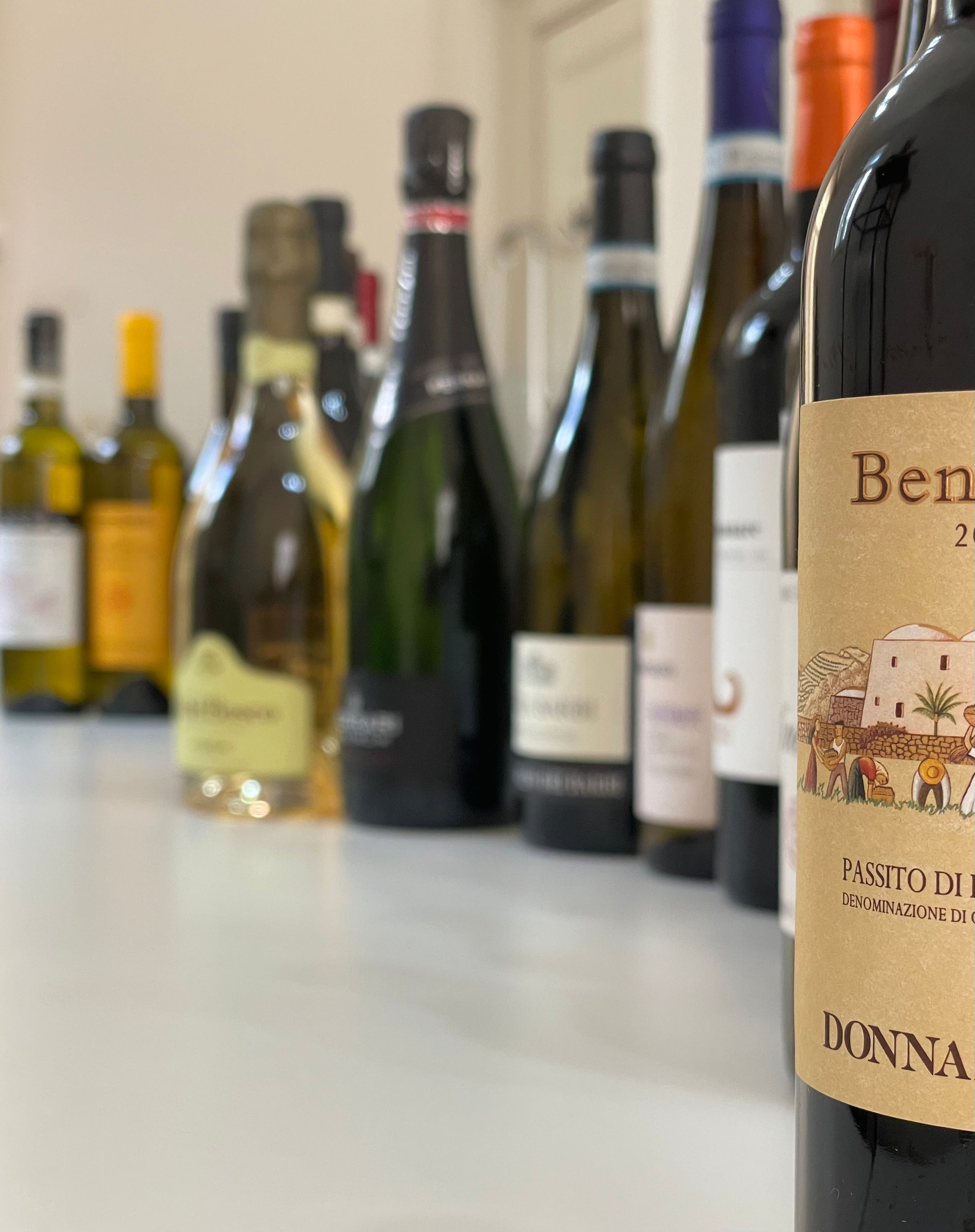 Wine gifts and WSET wine tasting kits from Eleanor Wine Academy